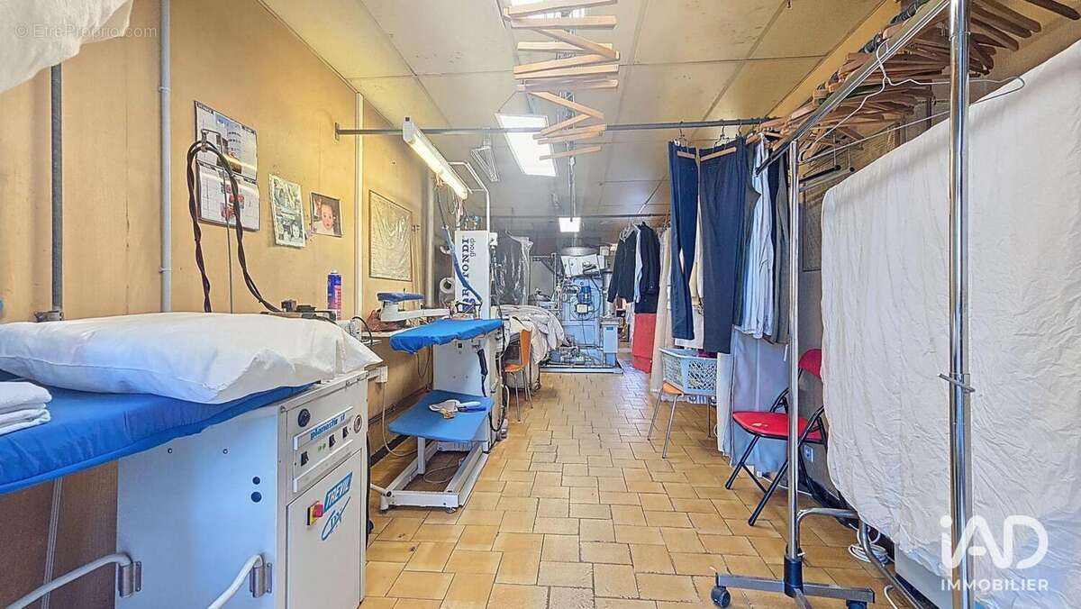 Photo 4 - Commerce à BILLERE