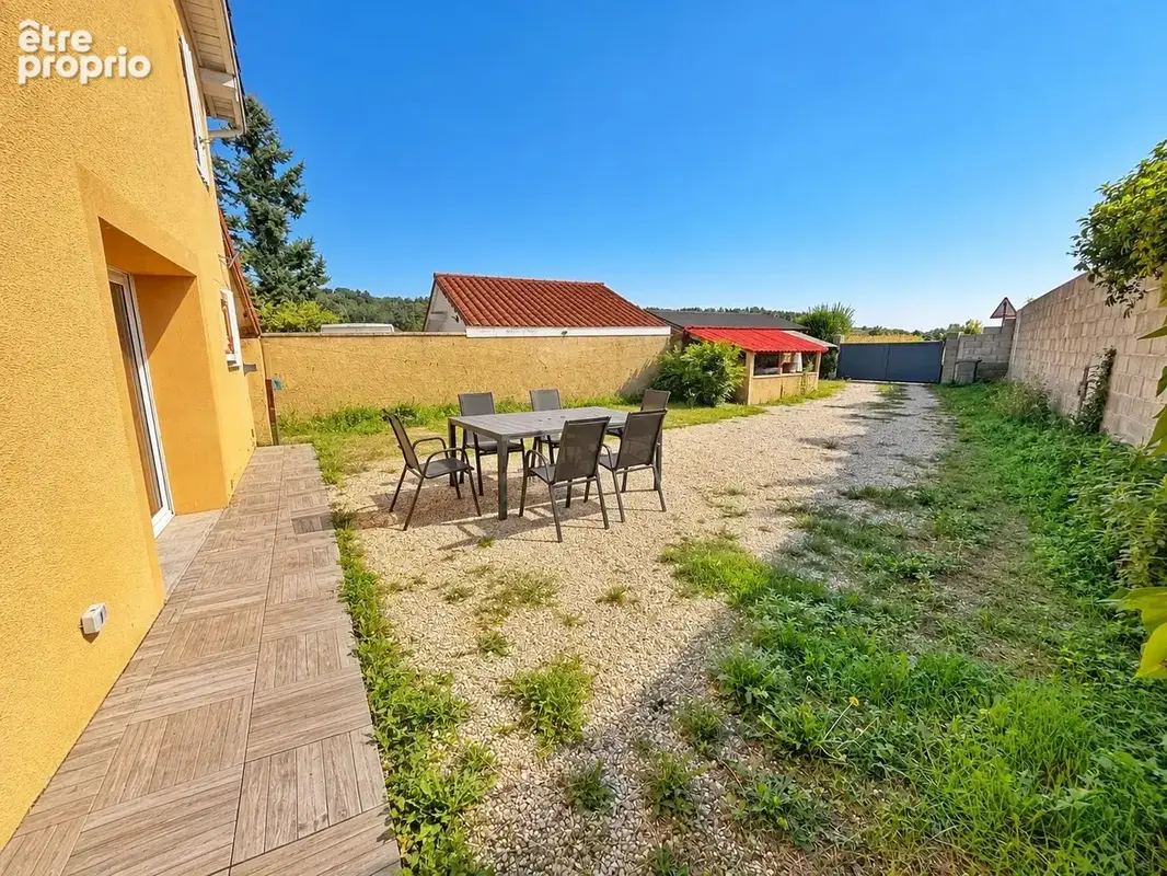 Maison 5 pièces Piscine - photo 9