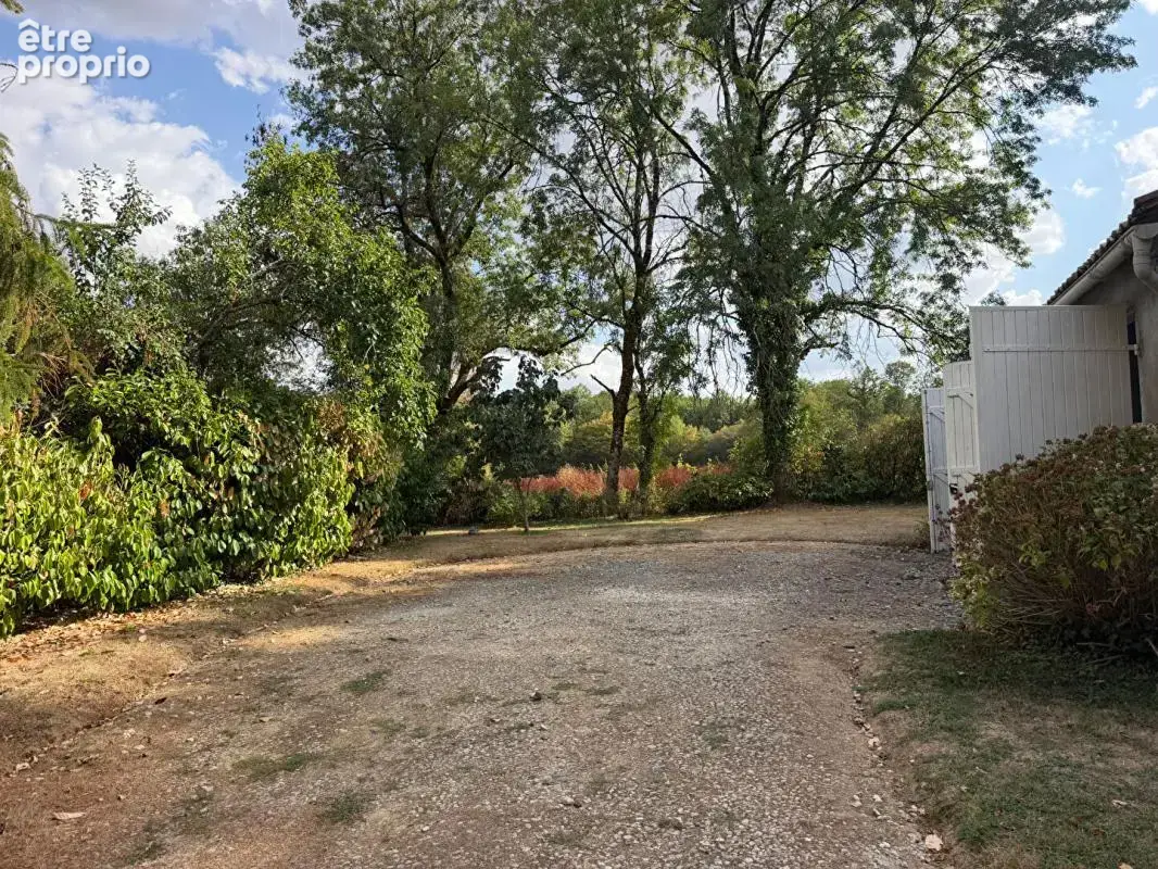 Propriété, sans aucun vis à vis, au  calme  aux Chateliers - photo 18