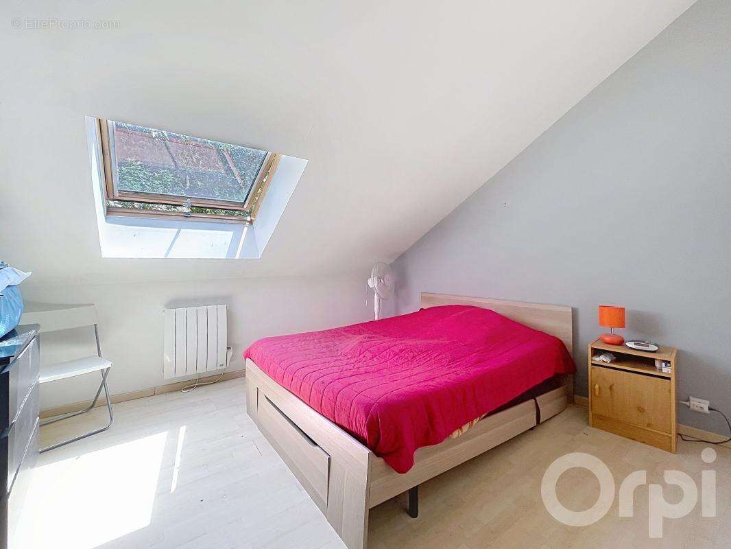 Appartement à EPINAY-SUR-ORGE