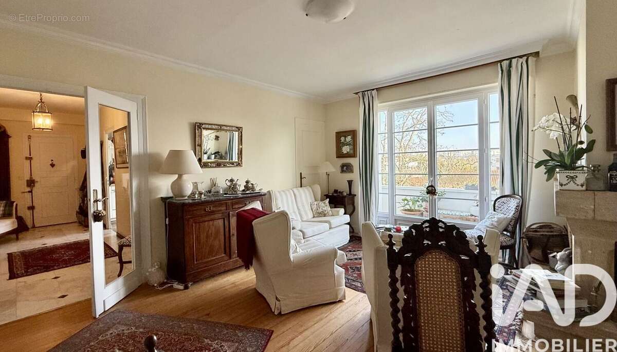 Photo 6 - Appartement à BORDEAUX