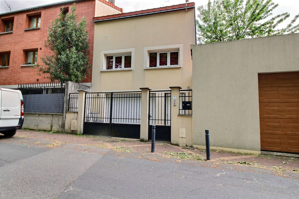Maison à MONTREUIL