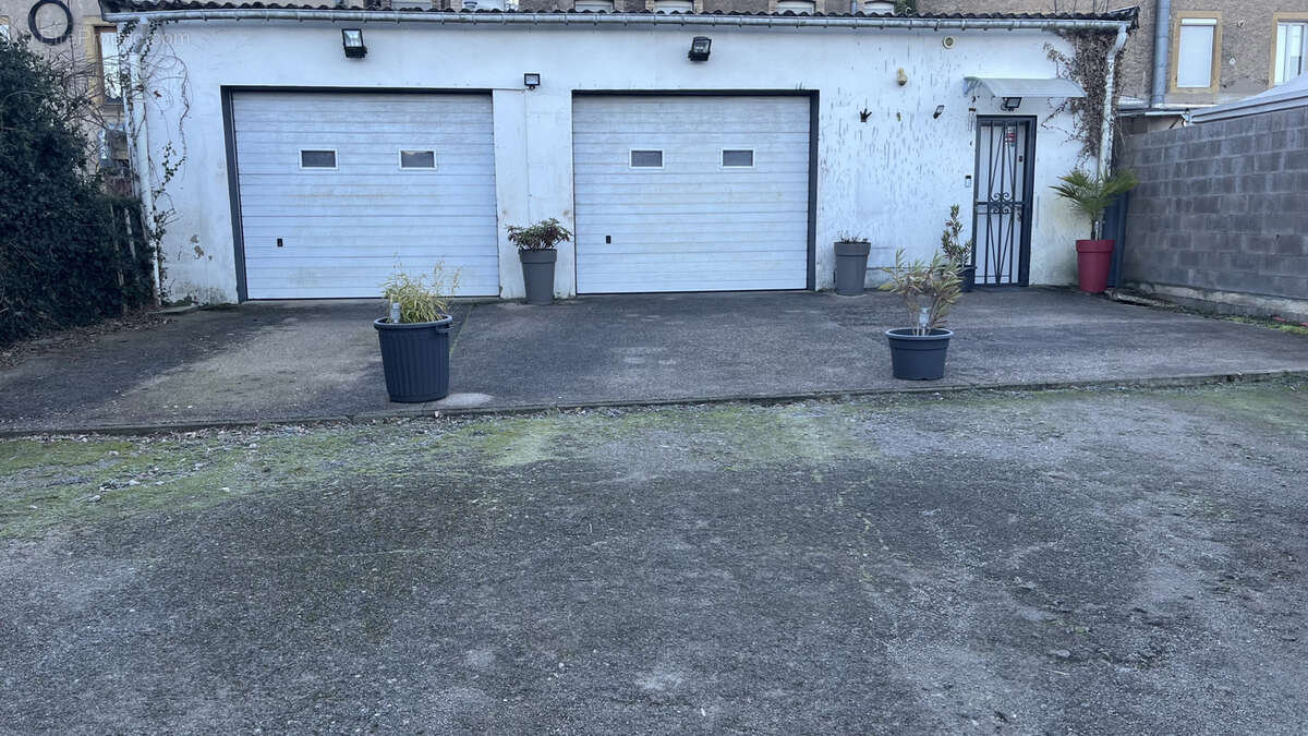 Autre à JOEUF