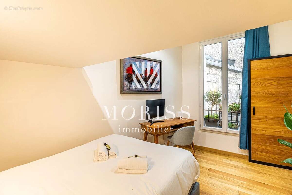 Appartement à PARIS-9E
