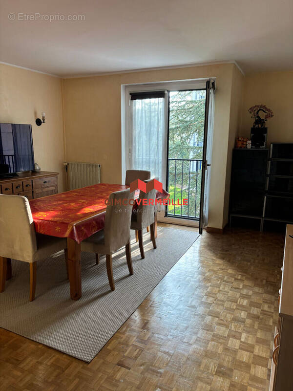 Appartement à LOUVECIENNES
