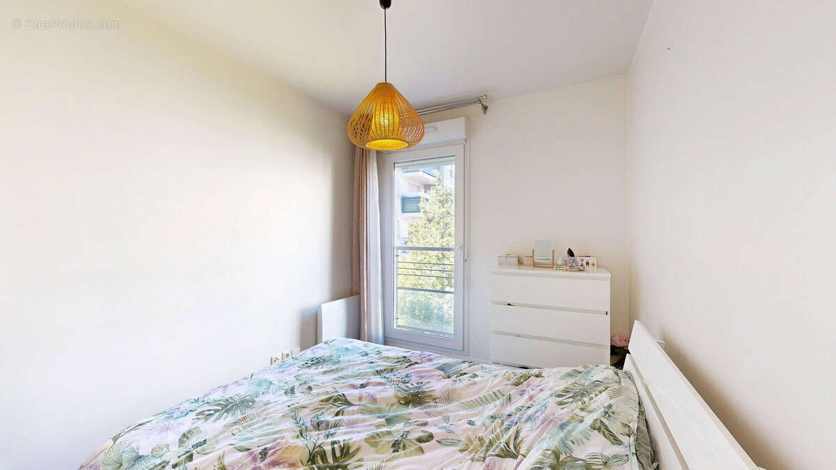 Appartement à NANTERRE