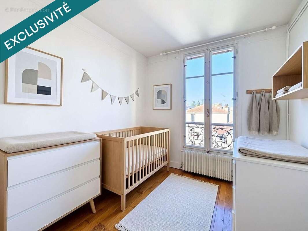 Photo 7 - Appartement à LES LILAS