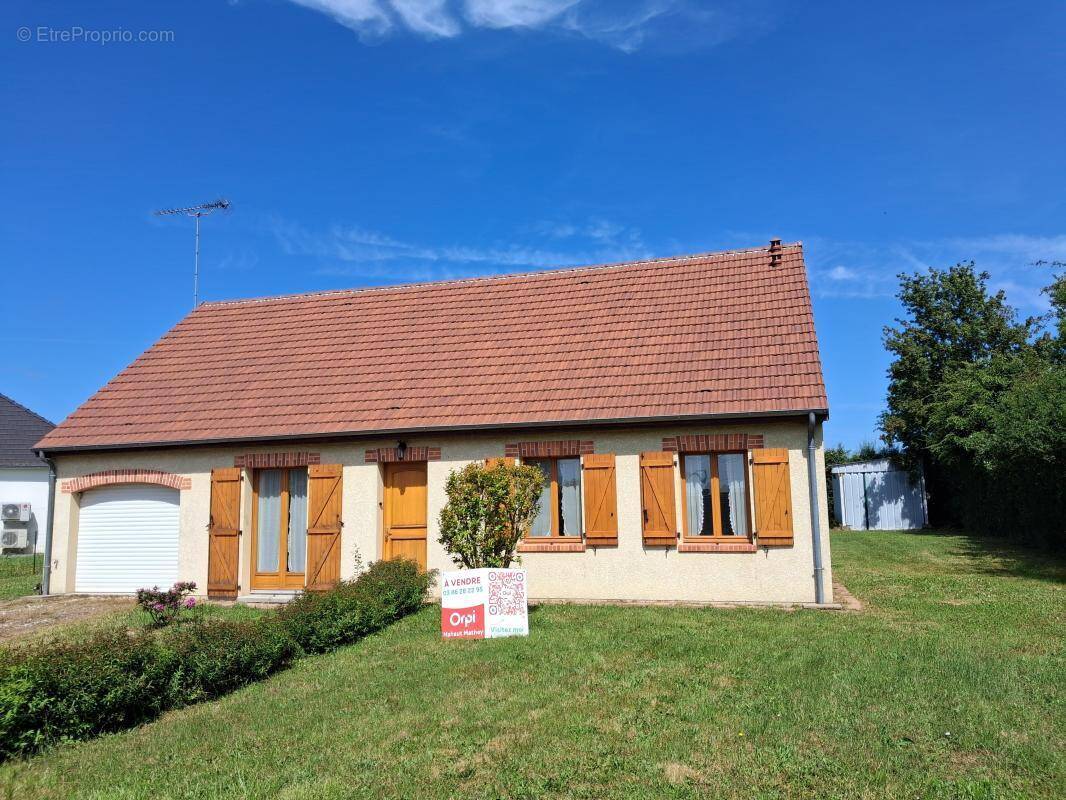 Maison à COSNE-COURS-SUR-LOIRE