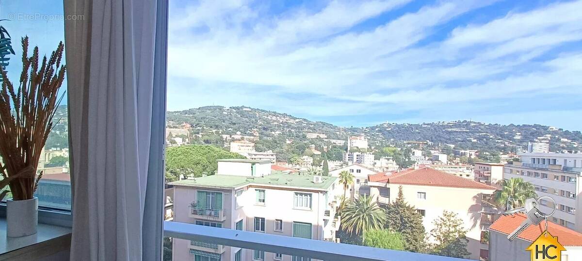 Appartement à CANNES