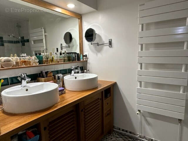 Maison à BURES-SUR-YVETTE