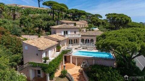 Maison 310 m² à Sainte-Maxime  - photo 3