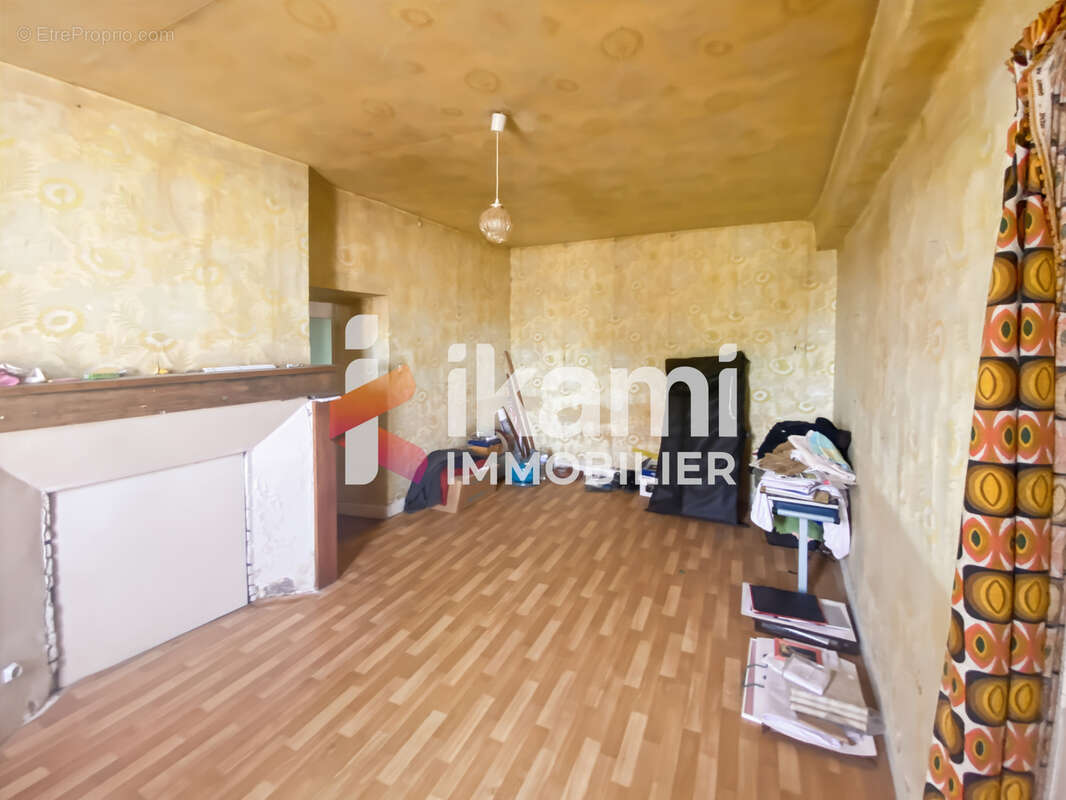 Maison 5 pièces de 125 m2 à Villeneuve l'Archevêque 89190 - photo 5