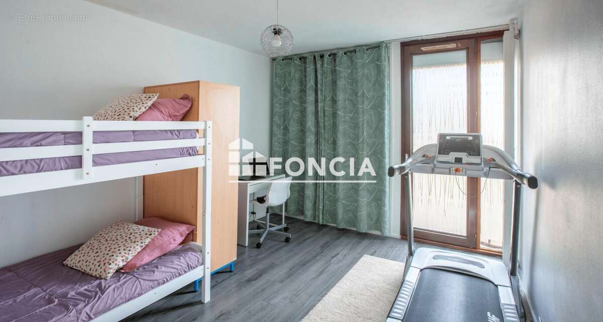 Appartement à ELANCOURT