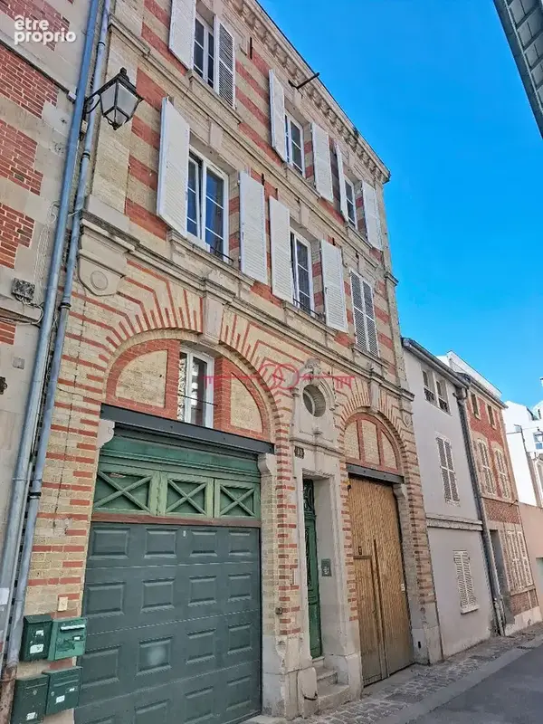 Appartement Chalons En Champagne 7 pièce(s) 156 m2 - photo 3