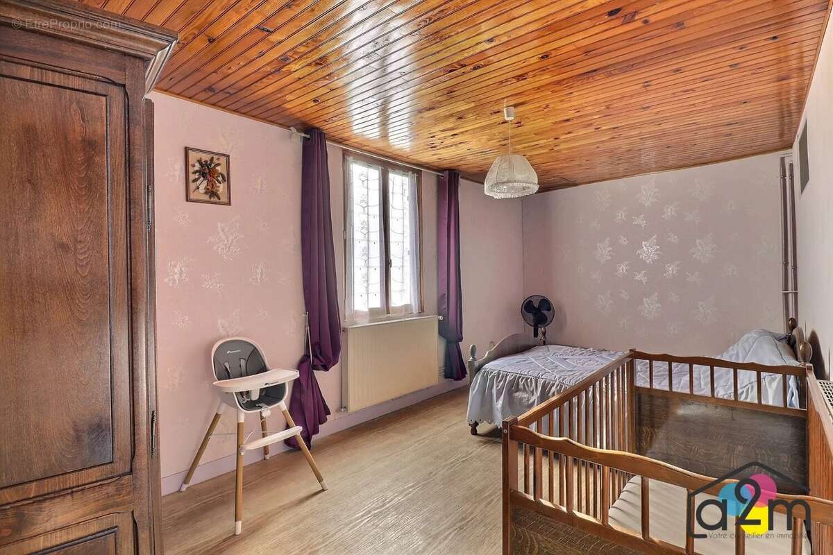 Maison à MONTATAIRE