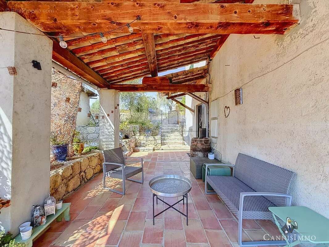 Maison de caractère de 1789 - 8pièces - vue panoramique GRASSE - photo 4