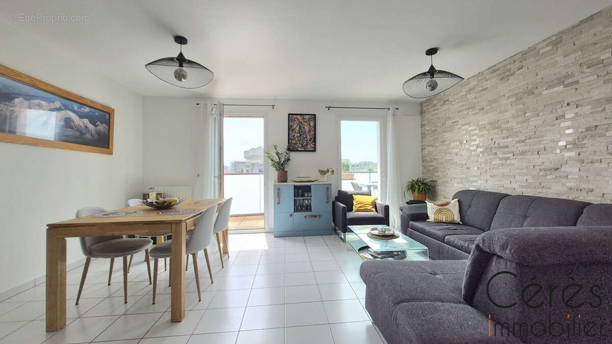 Appartement à ROMAINVILLE