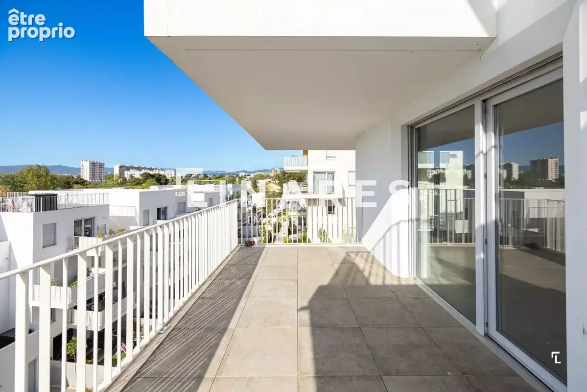 Appartement à MARSEILLE-9E