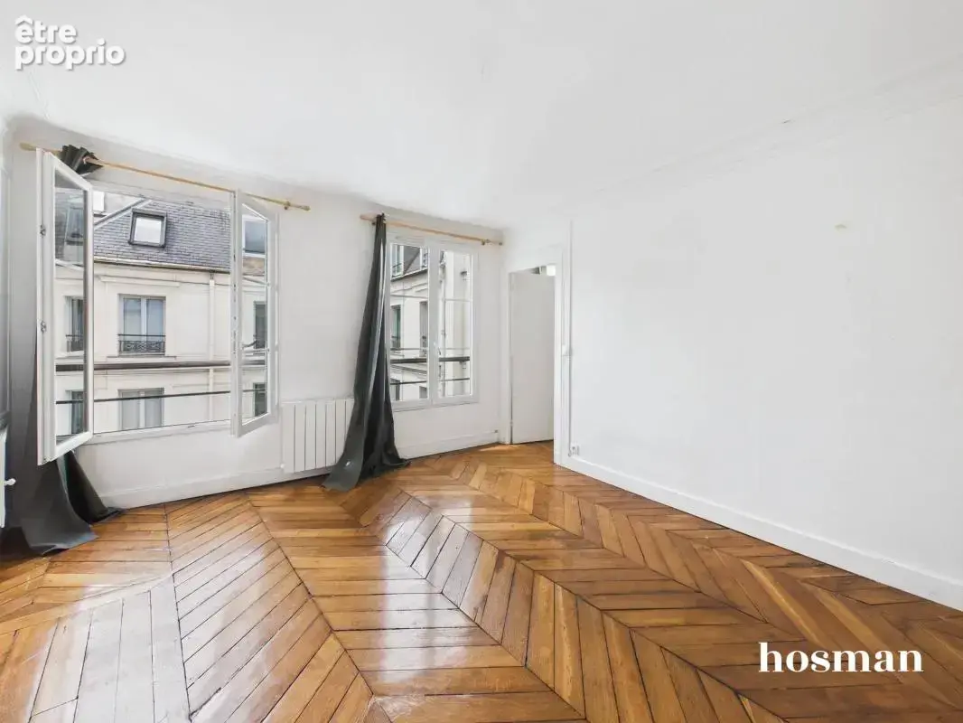 Appartement à PARIS-8E