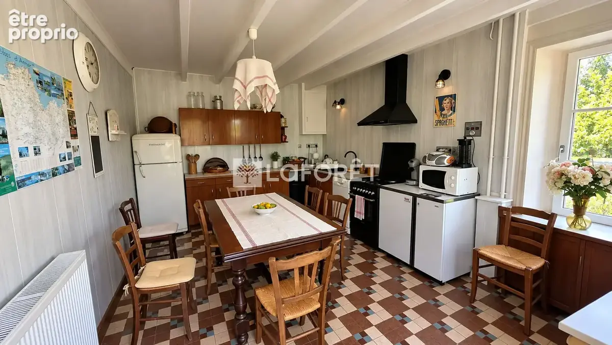 À Plourhan, une maison de caractère où tout se fait à pied - photo 4