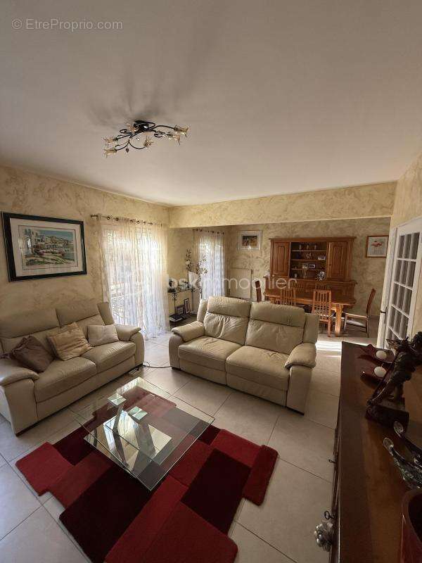 Maison à SALON-DE-PROVENCE