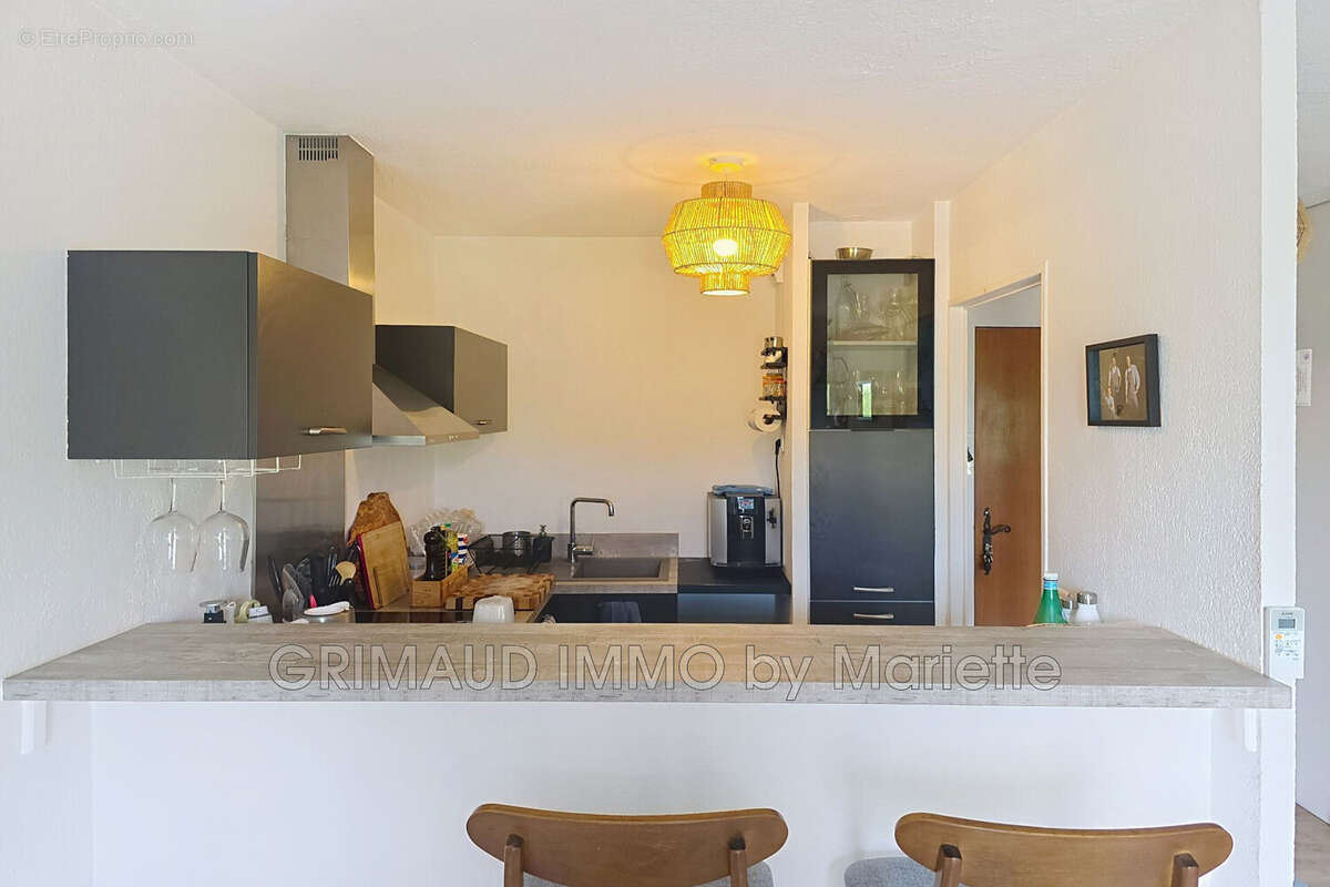 Appartement à GRIMAUD