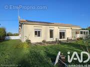 Photo 1 - Maison à LE BOURDET