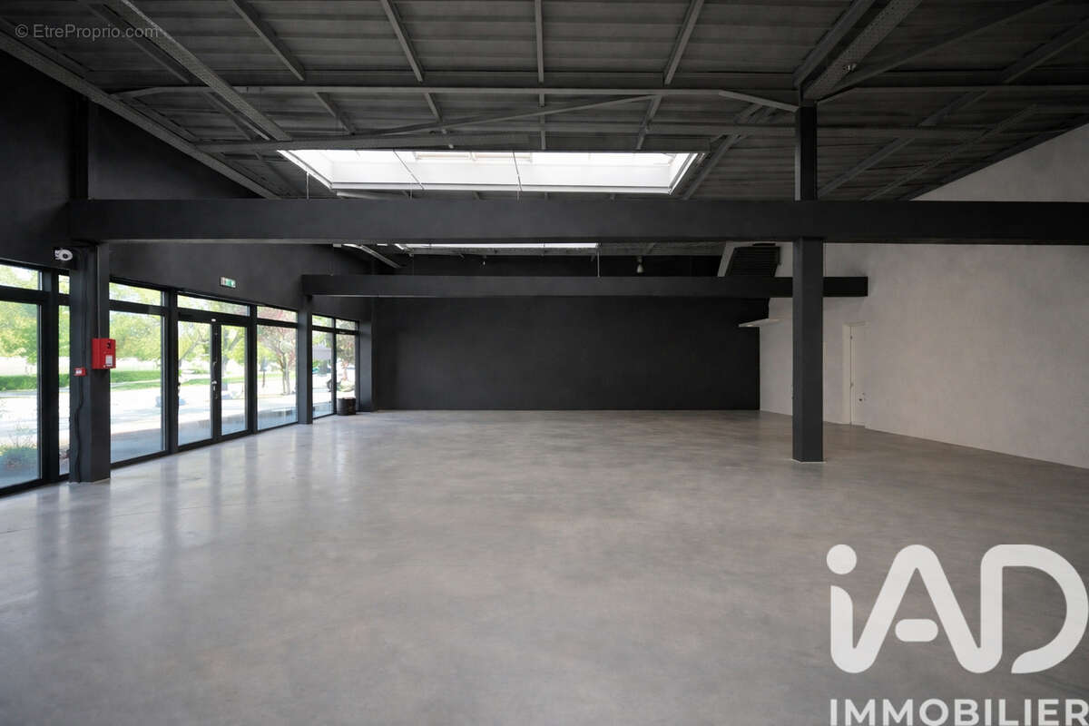 Photo 2 - Commerce à ILLKIRCH-GRAFFENSTADEN