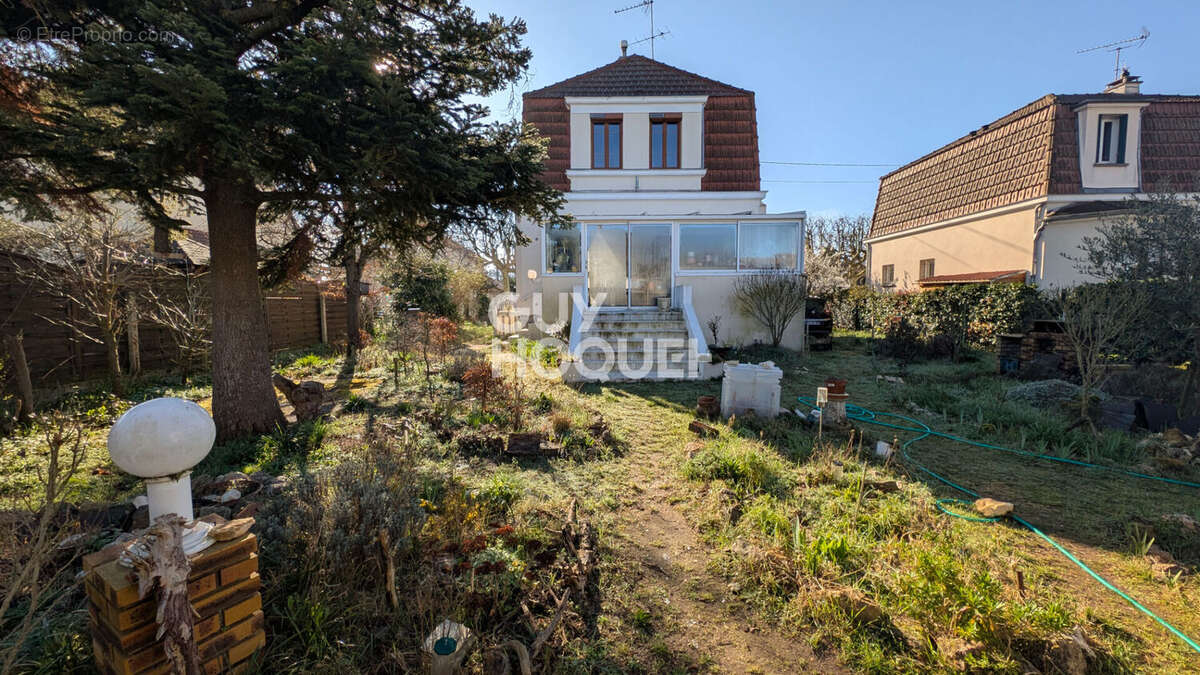 Maison à AUBERGENVILLE