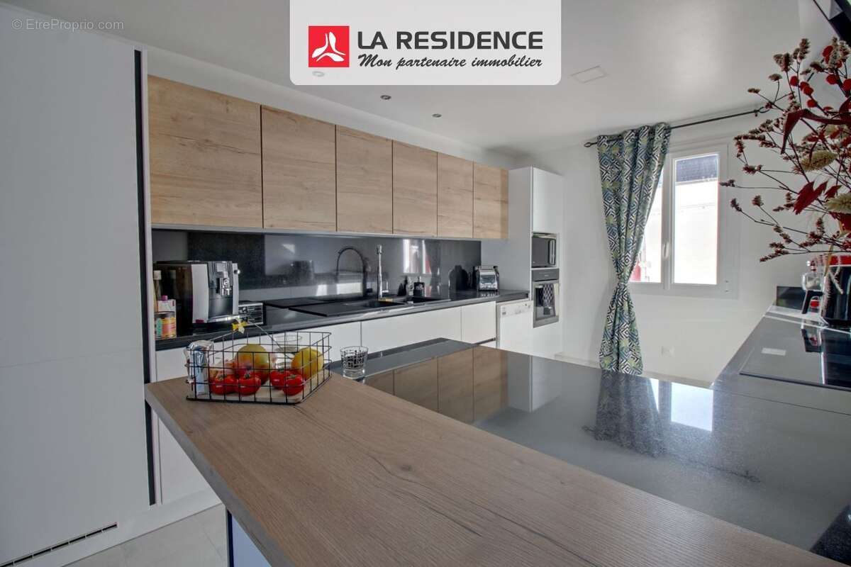 Maison à CONFLANS-SAINTE-HONORINE