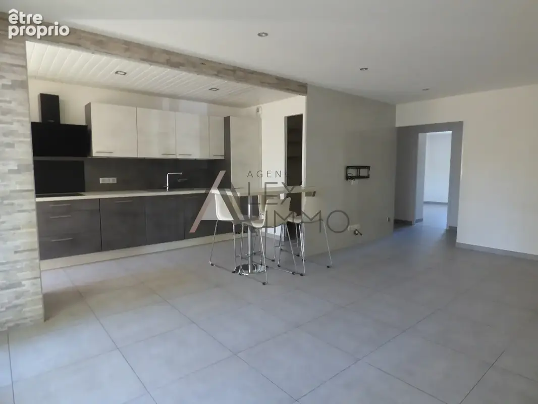 Appartement à MARSEILLE-11E