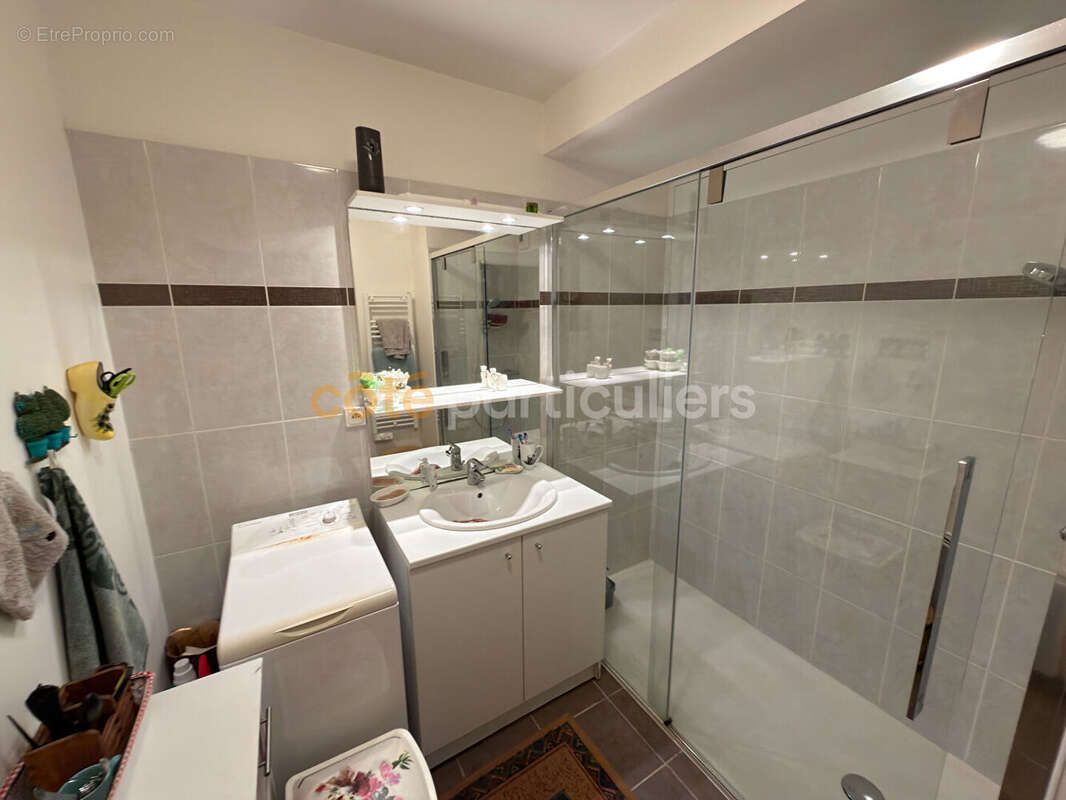 Appartement à SAINT-SEBASTIEN-DE-MORSENT