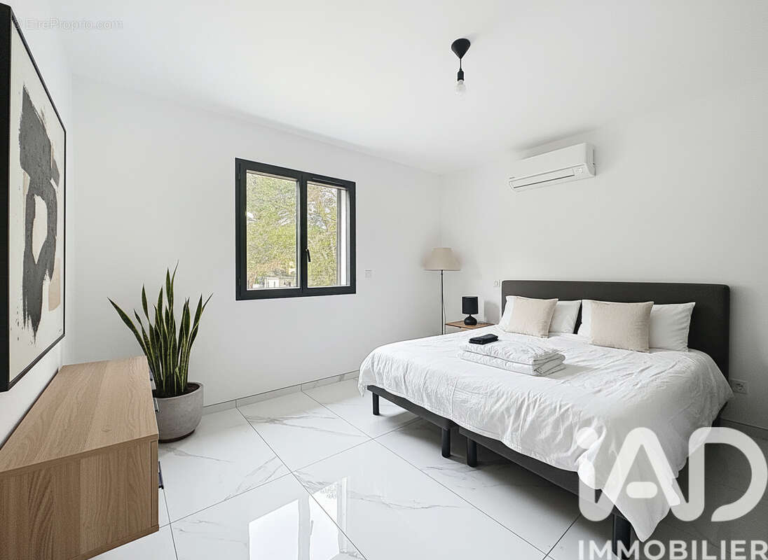 Maison 92 m² à La Ciotat  - photo 6