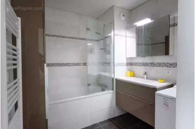 Appartement à SERRIS