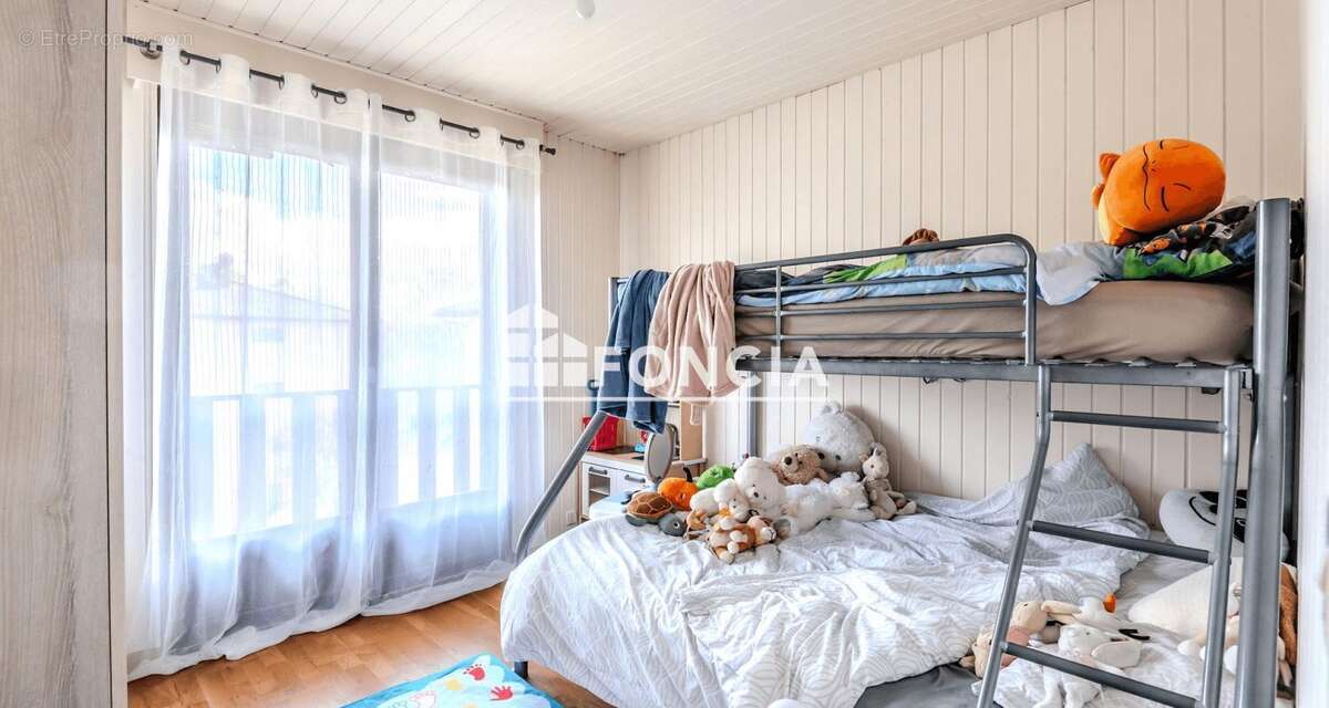 Appartement à DOUVAINE