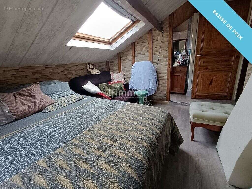 Maison à PORT-VILLEZ