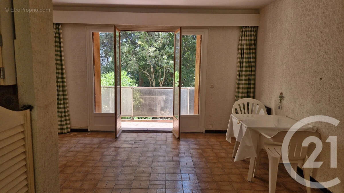 Appartement 45 m² à Le Lavandou  - photo 3