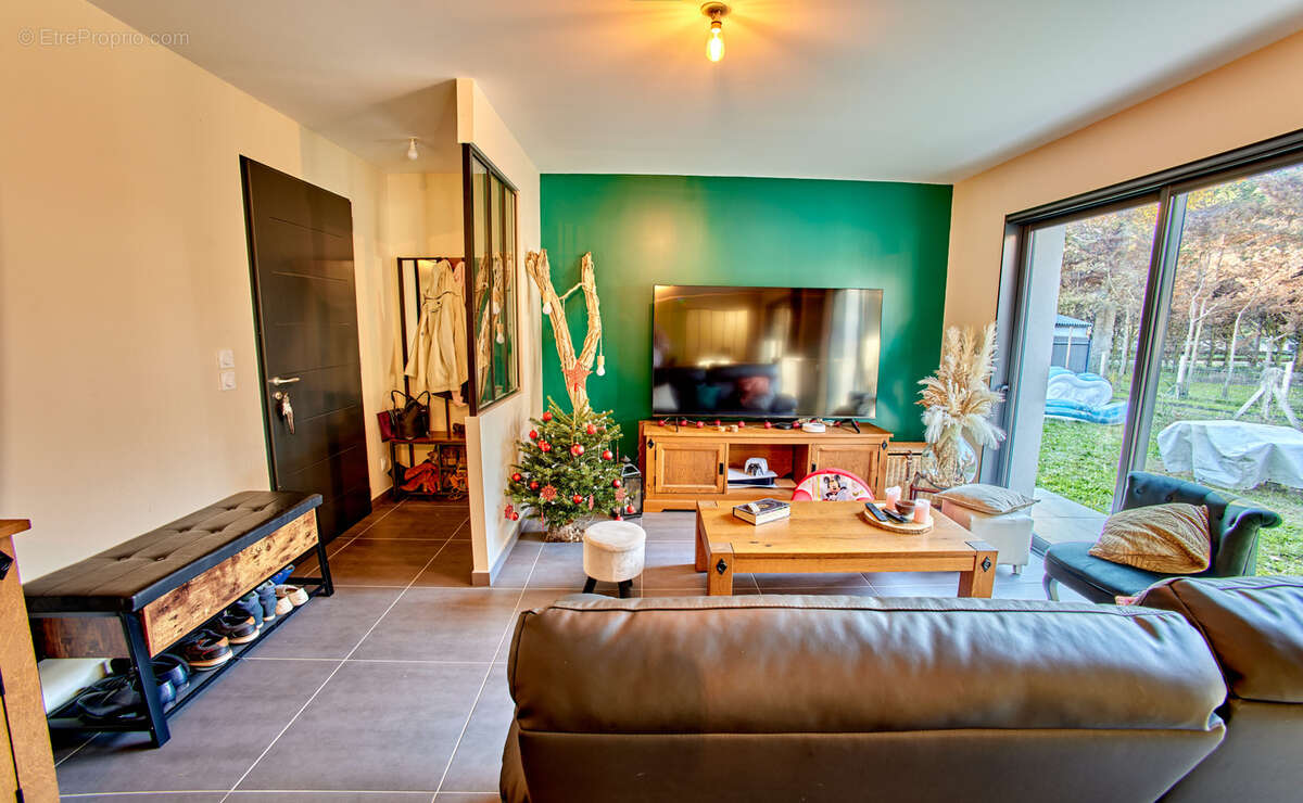 Maison à BELIN-BELIET