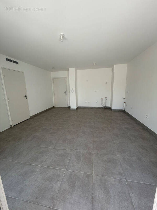 Appartement à SALON-DE-PROVENCE