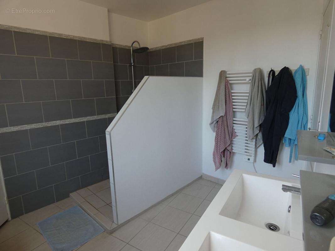 Maison 3 chambres 107 m2 EXCLUSIVITE - photo 7
