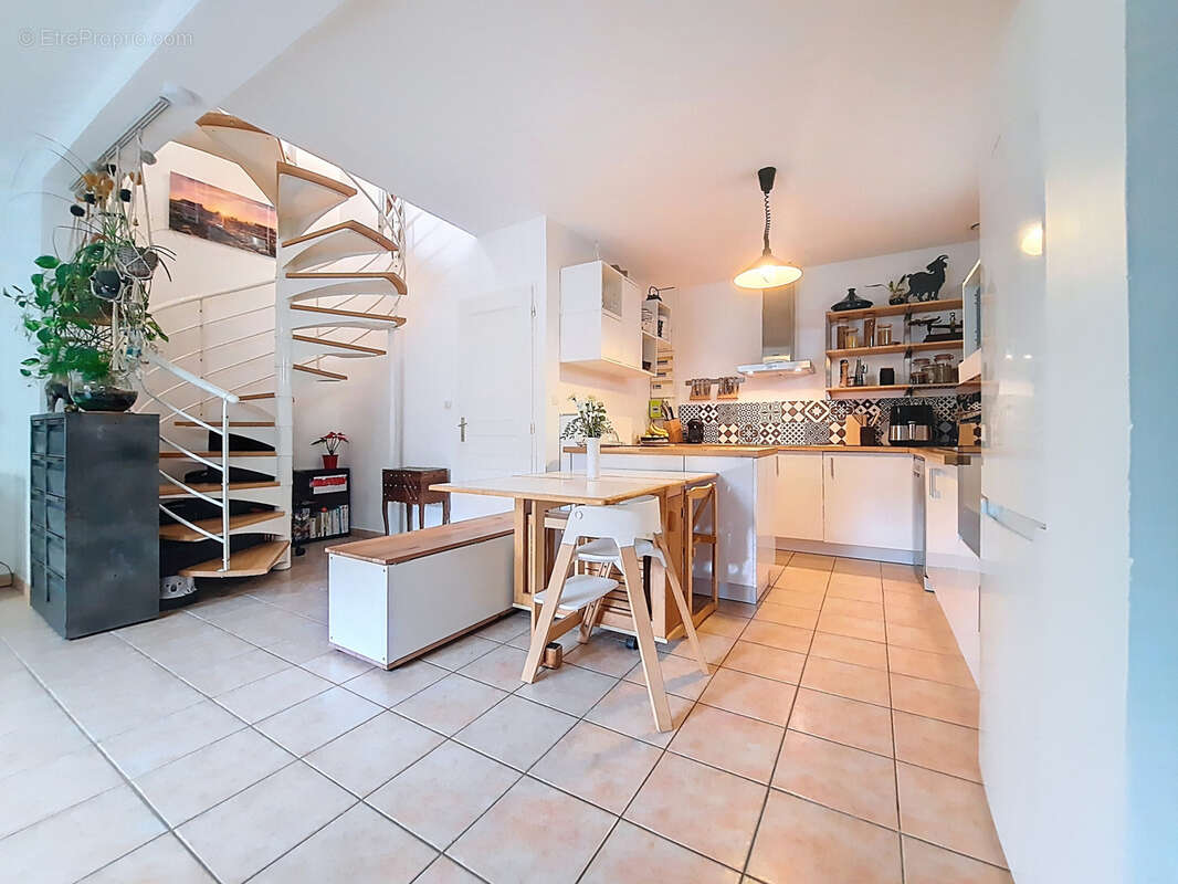 Maison à COMMUNAY