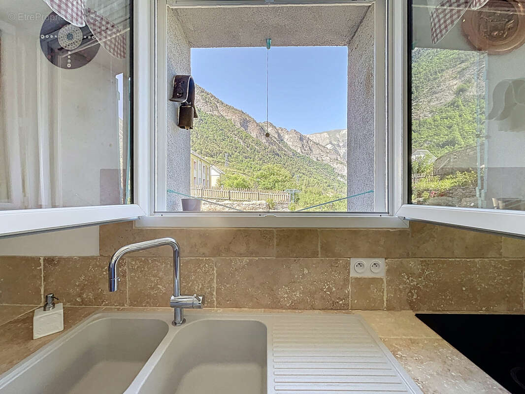 Appartement à LA CONDAMINE-CHATELARD