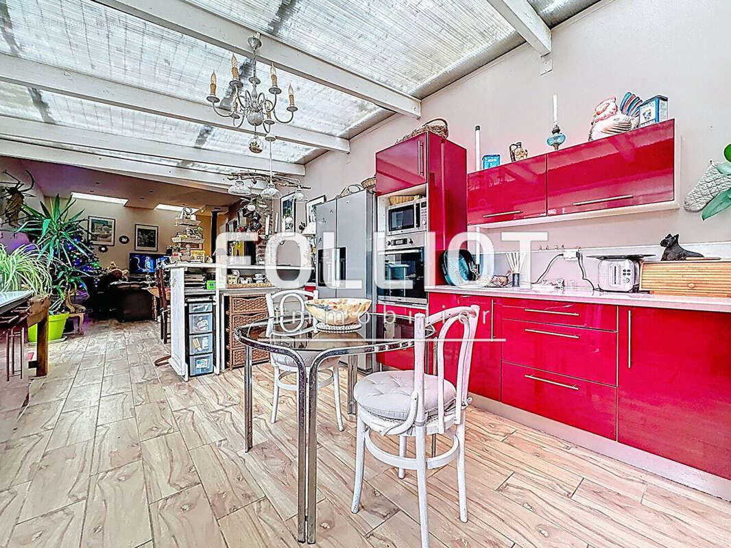 Maison à LUC-SUR-MER