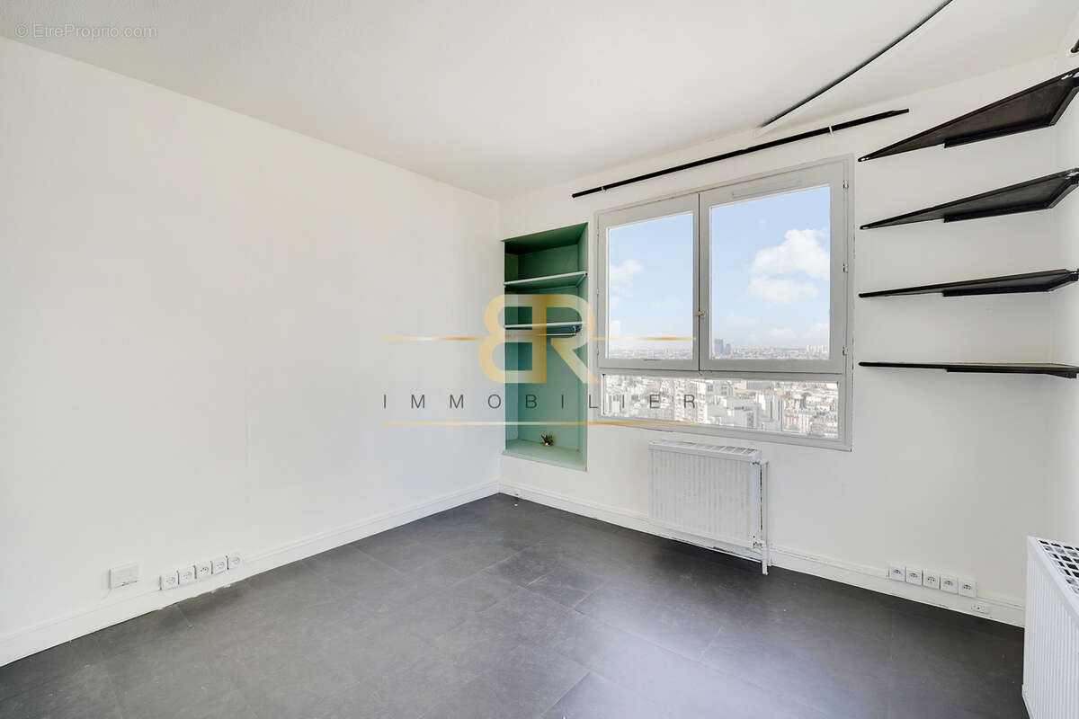 Appartement à PARIS-20E