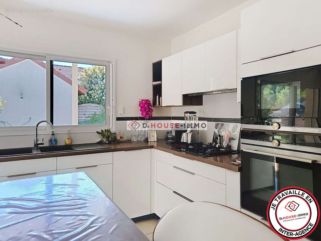 Maison 122 m² à Saint-Quentin-Sur-Isere  - photo 16