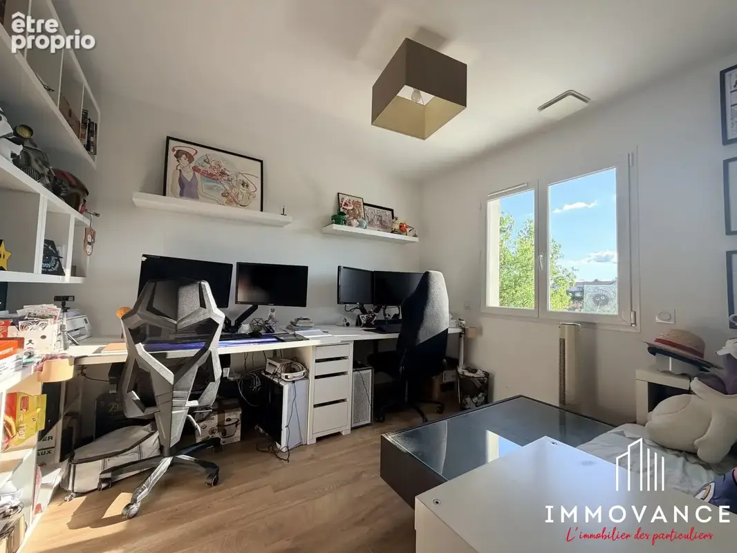 Maison 4 pièces 98 m² à vendre à Saint-Drezery (34160) - photo 7