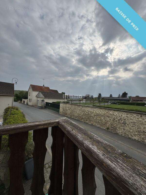 Maison à VILLENEUVE-SOUS-DAMMARTIN