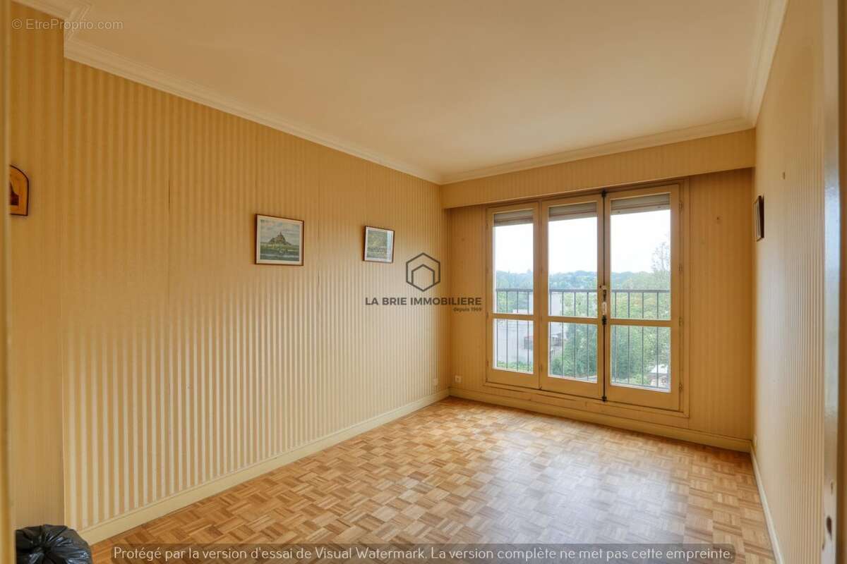 Appartement 80 m² à Villecresnes  - photo 8