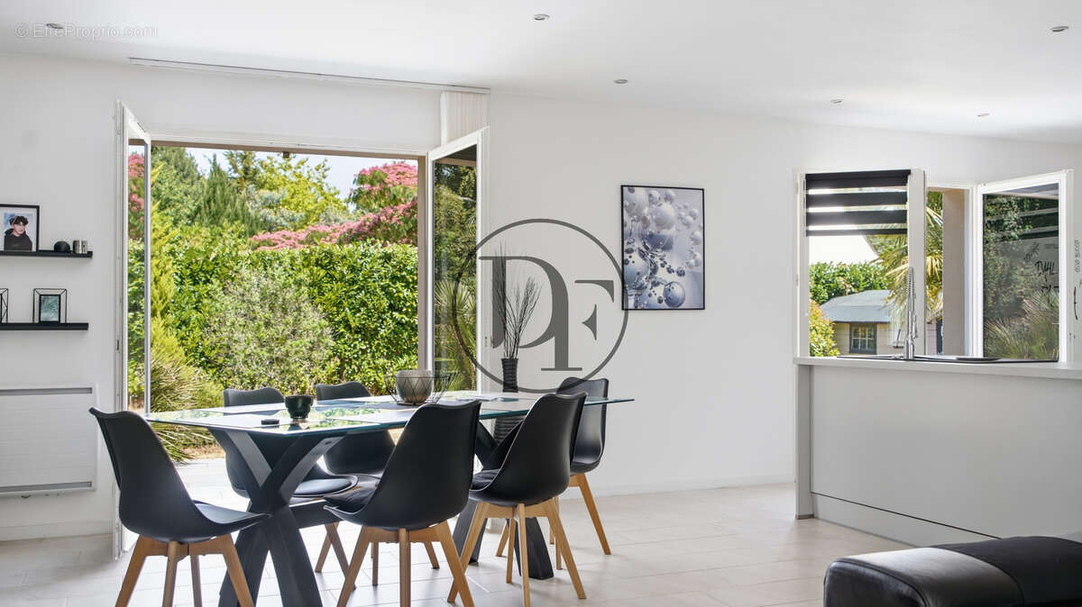 Maison recloses - 150m2 - photo 5