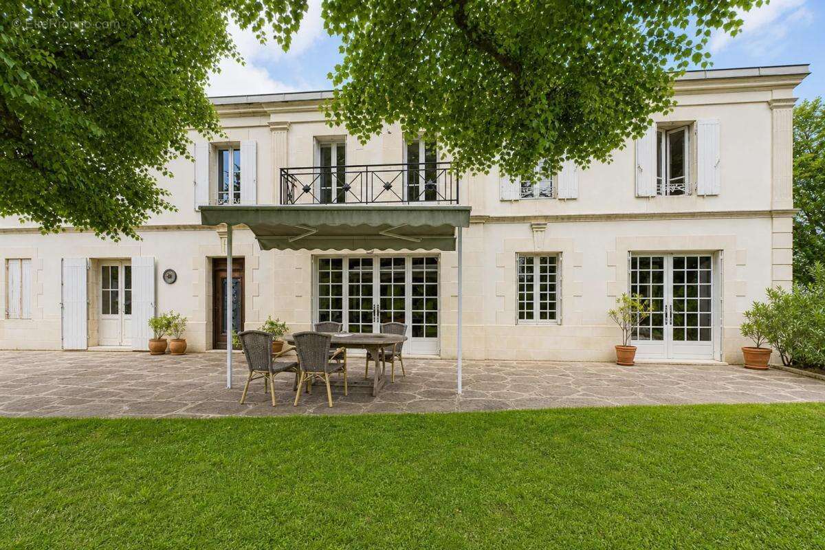 Maison à CLERAC
